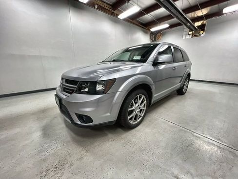 Used 2018 Dodge Journey GT FWD image 4