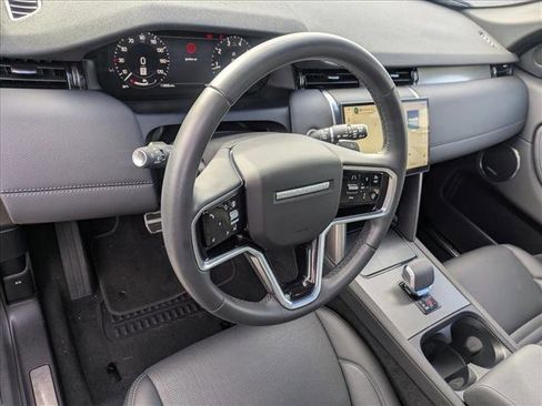 Certified 2024 Land Rover Discovery Sport Dynamic SE image 10