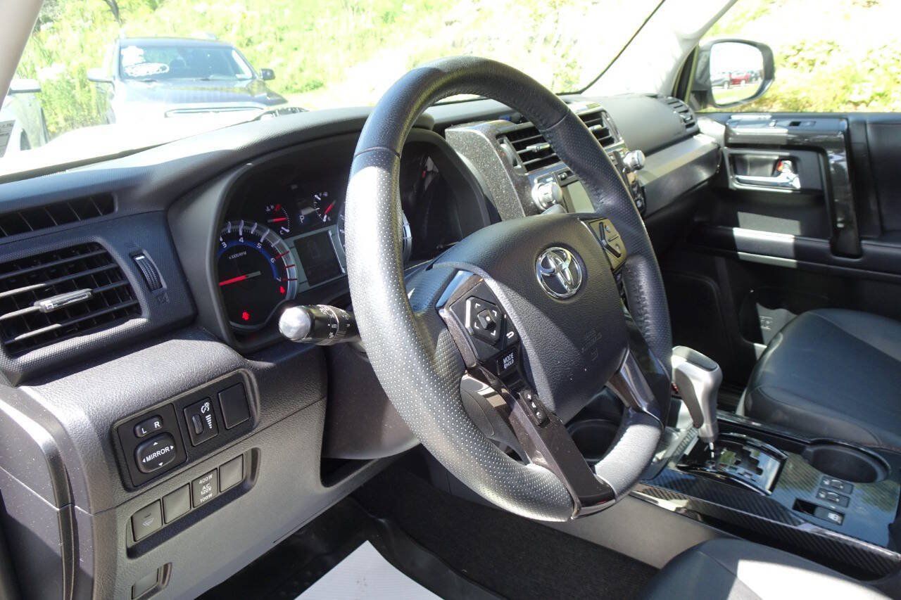 Used 2019 Toyota 4Runner TRD Pro AWD/4WD image 17