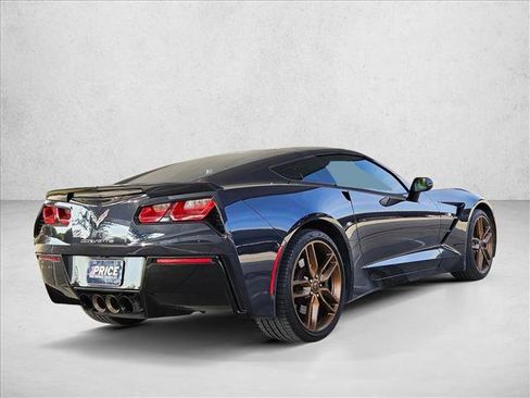 Used 2015 Chevrolet Corvette Stingray Coupe image 5