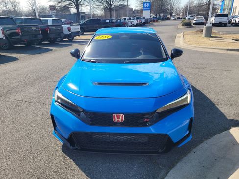 Used 2023 Honda Civic Type R image 8