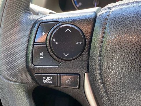 Used 2018 Toyota RAV4 LE w/ All Weather Liner Package AWD/4WD image 18