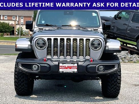 Used 2020 Jeep Gladiator Rubicon AWD/4WD image 2