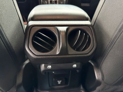 Used 2021 Jeep Wrangler Unlimited Sahara AWD/4WD image 37