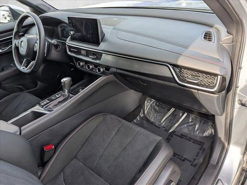 Certified 2025 Acura ADX A-Spec image 24