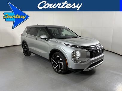 Used 2024 Mitsubishi Outlander SE