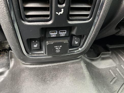 Used 2016 Dodge Durango Citadel w/ Premium Entertainment Group AWD/4WD image 12