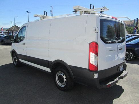 Used 2018 Ford Transit 150 130 Low Roof RWD image 4
