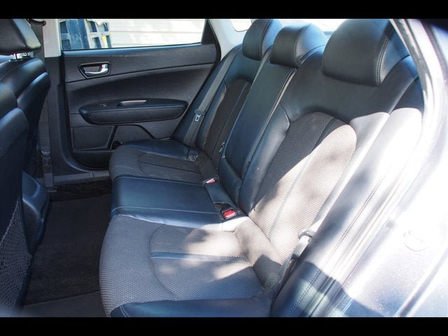 Used 2020 Kia Optima S FWD image 19
