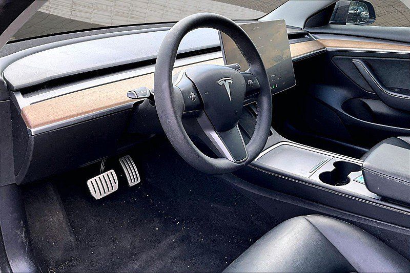 Used 2022 Tesla Model 3 Performance AWD/4WD image 10