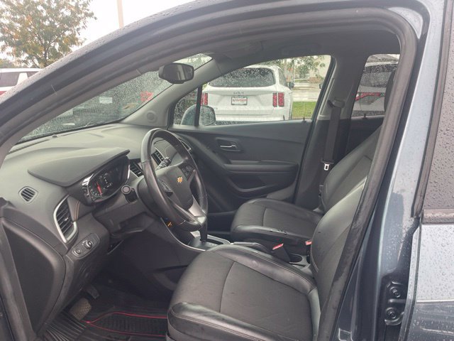 Used 2022 Chevrolet Trax LT w/ Driver Confidence Package AWD/4WD image 7