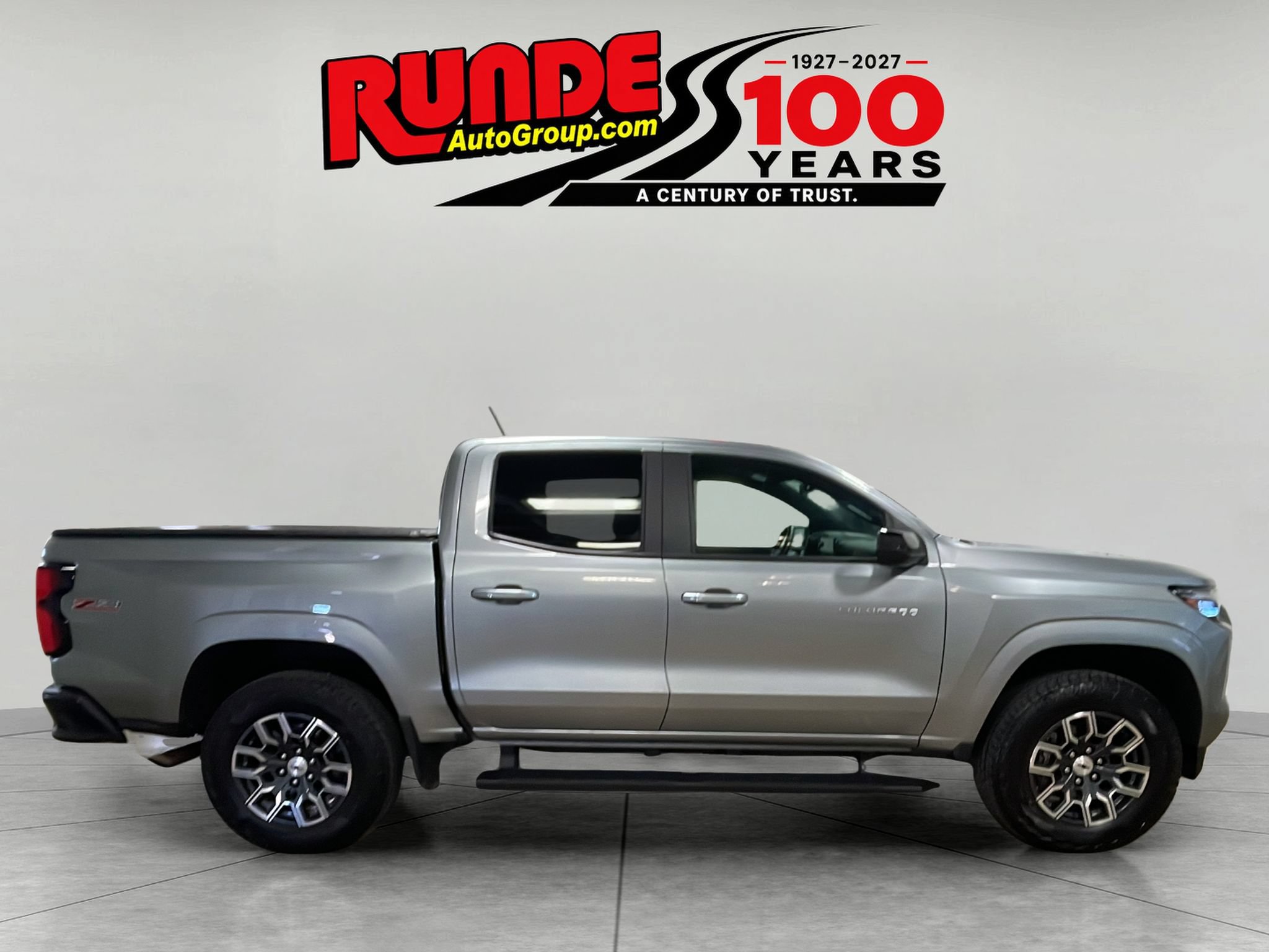 Used 2023 Chevrolet Colorado Z71 w/ Z71 Convenience Package 2 AWD/4WD image 6