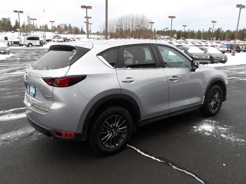 Used 2021 MAZDA CX-5 Touring image 5