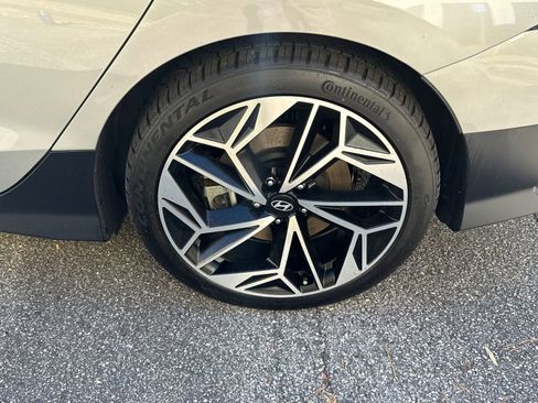 Used 2023 Hyundai Ioniq 6 SEL image 20