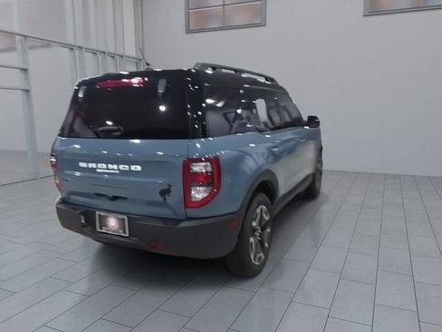 Used 2022 Ford Bronco Sport Outer Banks image 8