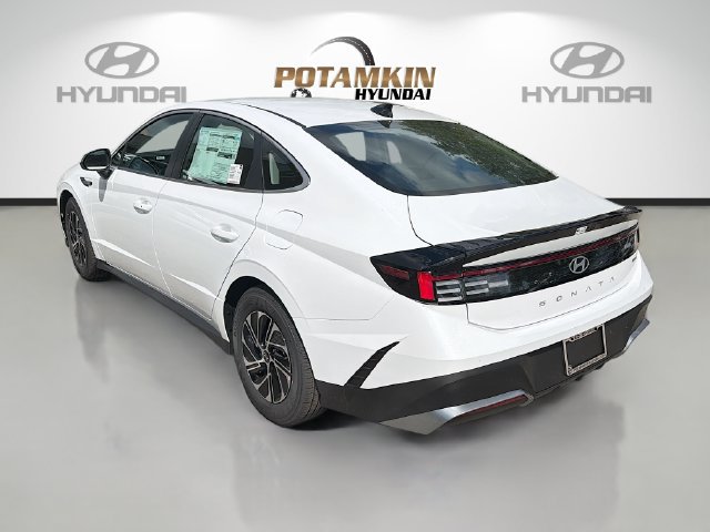 New 2026 Hyundai Sonata Blue FWD image 7