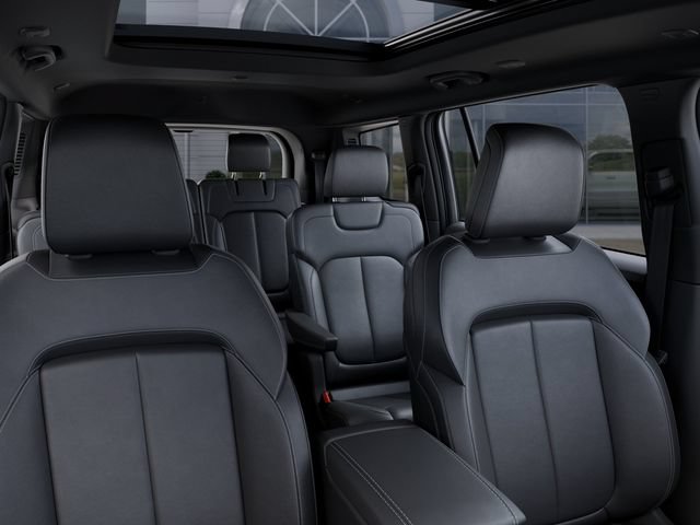 New 2026 Jeep Grand Cherokee L Limited w/ Limited Altitude Package AWD/4WD image 34
