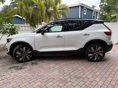 Used 2022 Volvo XC40 P8 Recharge Ultimate