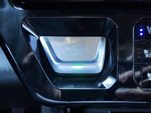 Used 2025 GMC Sierra 1500 AT4 w/ AT4 Premium Package image 25