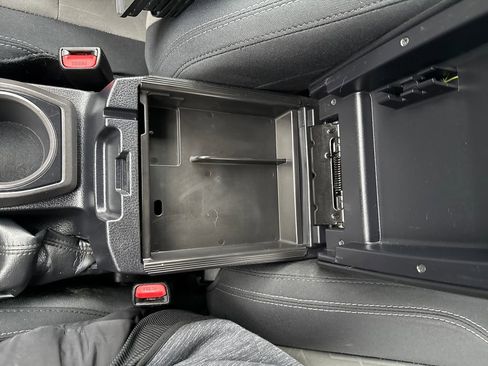 Used 2022 Toyota Tacoma TRD Off-Road w/ Technology Package image 26