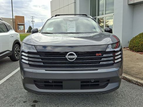 New 2026 Nissan Kicks SR w/ Cold Weather Package image 2