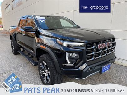 Used 2025 GMC Canyon AT4 w/ AT4 Premium Package