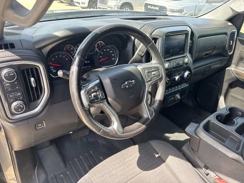 Used 2021 Chevrolet Silverado 1500 RST w/ Z71 Off-Road Package AWD/4WD image 22