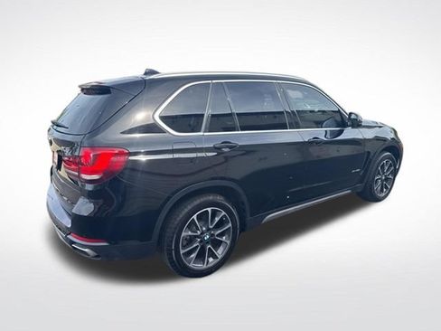 Used 2018 BMW X5 xDrive35i w/ Premium Package AWD/4WD image 3