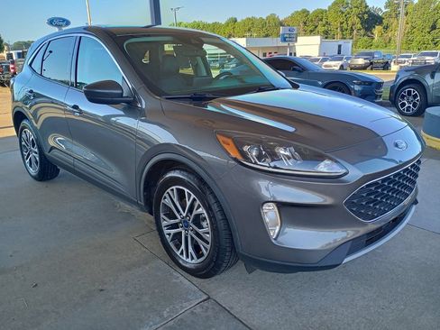 Used 2022 Ford Escape SEL FWD image 7