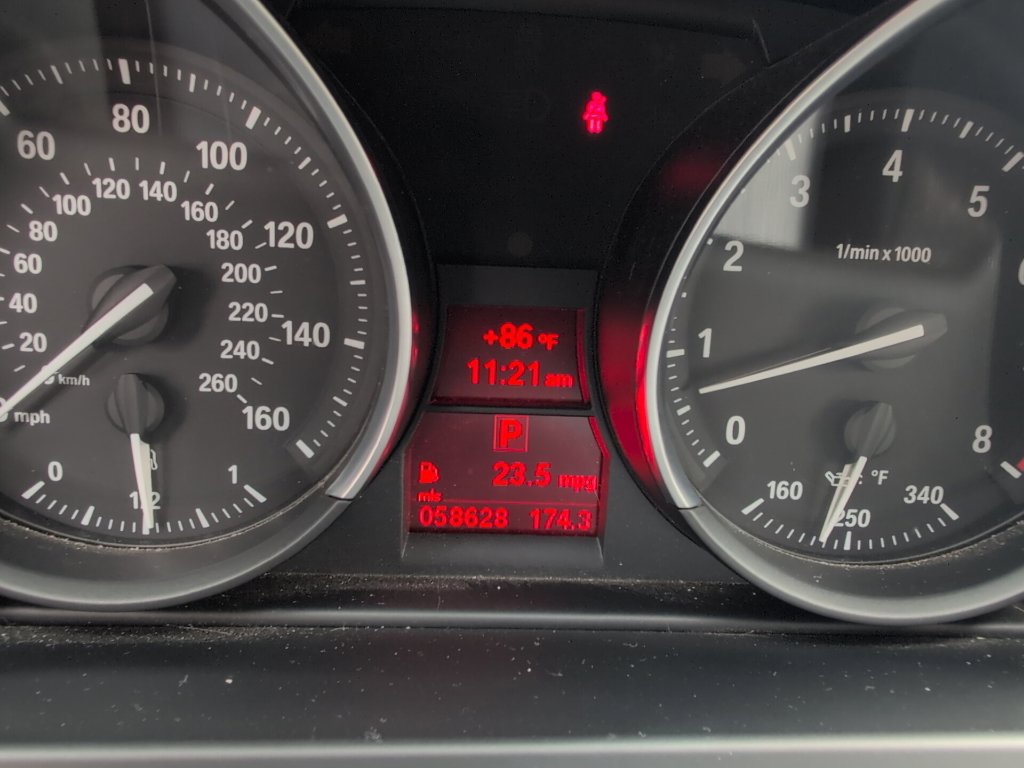 Used 2014 BMW Z4 sDrive35i RWD image 31