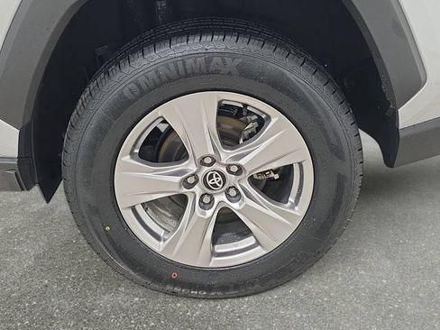 Certified 2024 Toyota RAV4 XLE AWD/4WD image 27