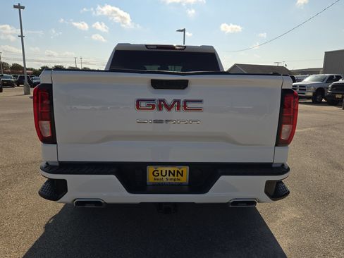 Used 2025 GMC Sierra 1500 Elevation w/ X31 Off-Road Package AWD/4WD image 4