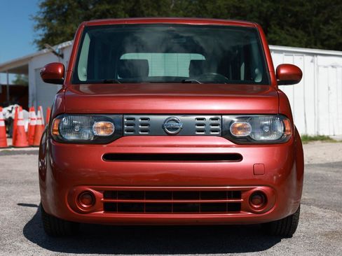 Used 2011 Nissan Cube 1.8 S w/ Interior Designer Pkg FWD image 17