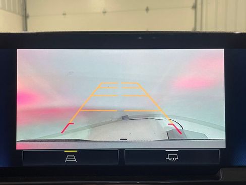 Used 2026 Chevrolet Silverado 1500 LT image 4