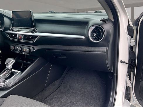 Used 2023 Kia Forte LXS image 26