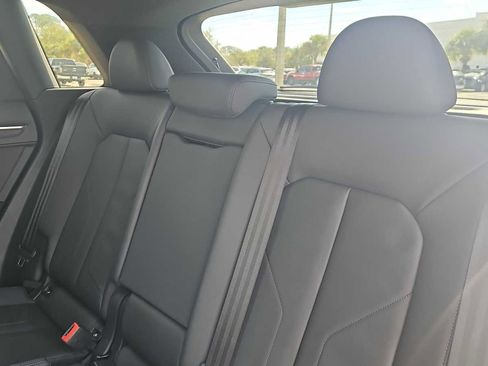 Used 2022 Audi Q3 2.0T Premium w/ Convenience Package image 25