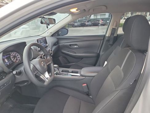 Used 2023 Nissan Sentra SV image 11