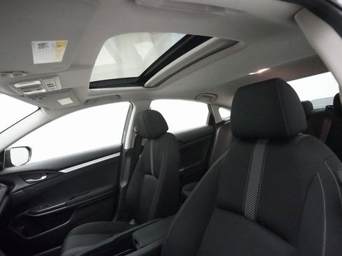 Used 2018 Honda Civic EX-T image 31