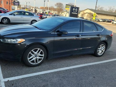 Used 2013 Ford Fusion SE image 9