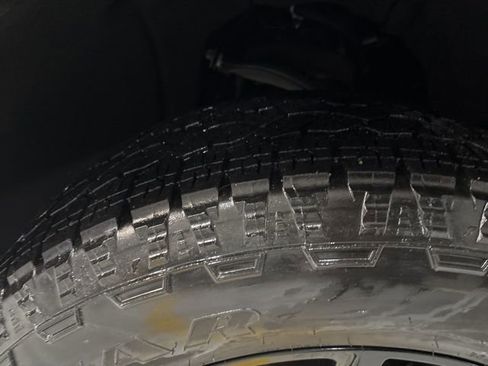 Used 2023 GMC Sierra 1500 Elevation w/ X31 Off-Road Package image 37