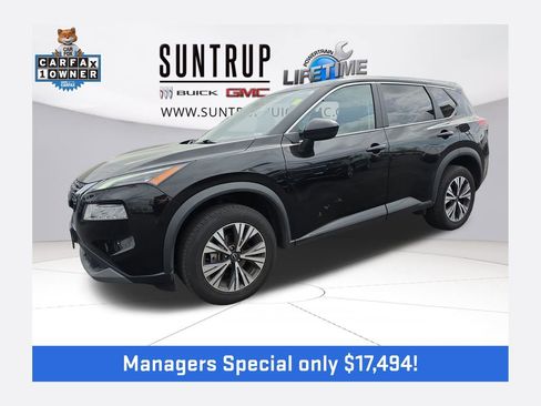 Used 2023 Nissan Rogue SV image 1