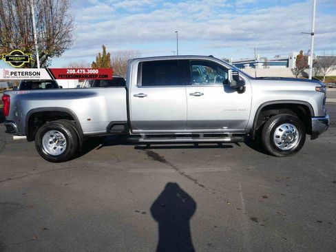 Used 2025 Chevrolet Silverado 3500 LTZ w/ LTZ Plus Package image 26