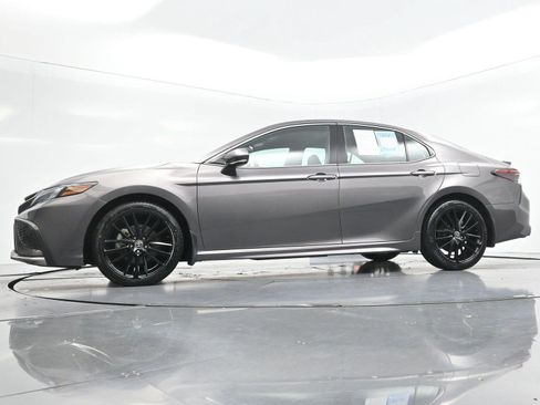 Used 2022 Toyota Camry XSE w/ Carpet Mat Package (TMS) FWD image 49