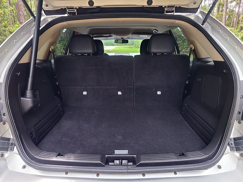 Used 2011 Lincoln MKX 2WD image 23