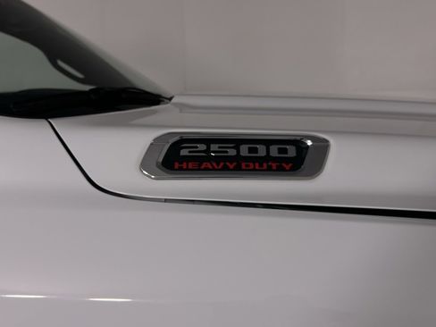 Used 2024 RAM 2500 Big Horn w/ Bed Utility Group image 34