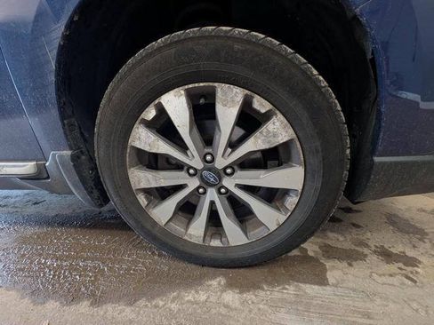 Used 2017 Subaru Outback 3.6R Touring AWD/4WD image 19