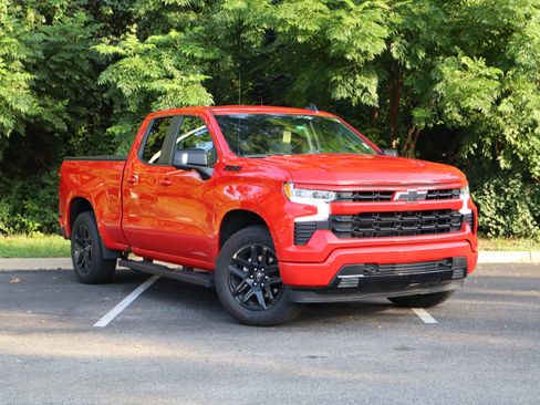 Used 2023 Chevrolet Silverado 1500 RST w/ RST All Star Premium Package AWD/4WD image 2