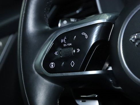 Used 2025 Jaguar F-PACE R-Dynamic S image 22