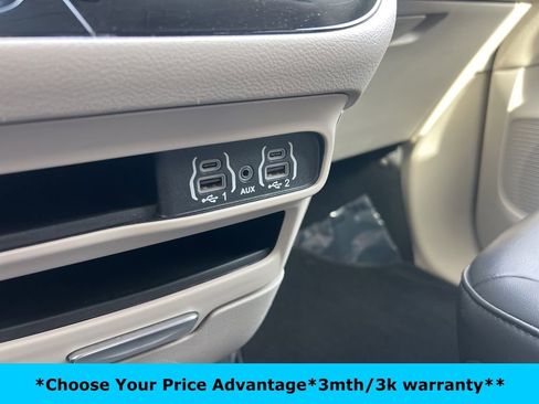 Certified 2023 Chrysler Pacifica Touring-L image 64