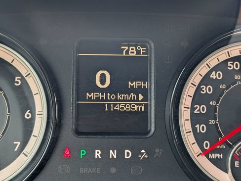 Used 2018 RAM 1500 Express AWD/4WD image 11